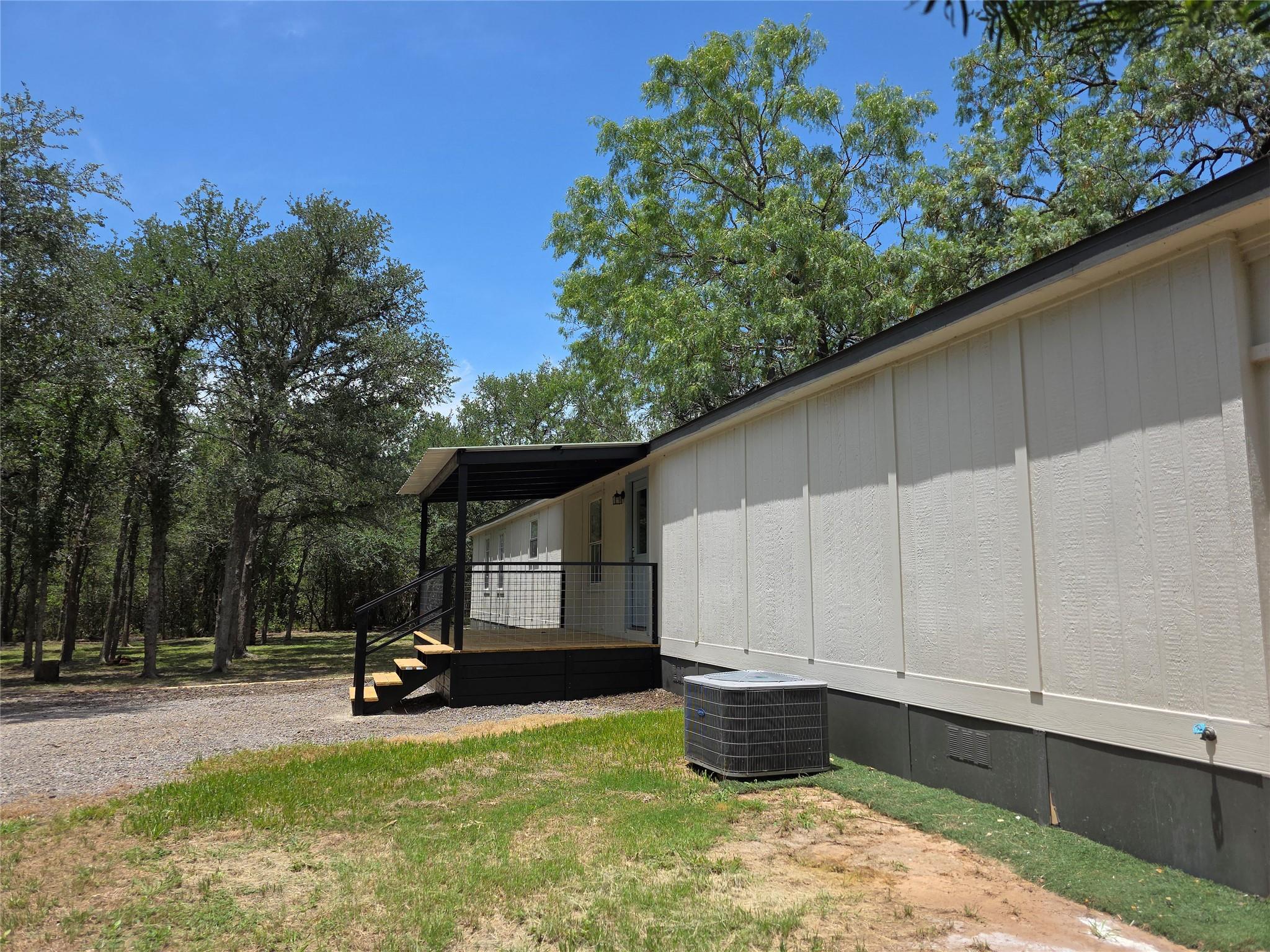 184 Oak Forest CT