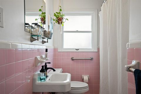 Tiny photo for 2102 E Martin Luther King Jr BLVD, Austin, TX 78702 (MLS # 5657591)