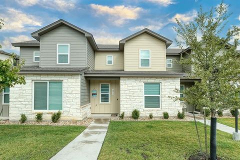 18812 Nicklaus DR Point Venture TX 78645