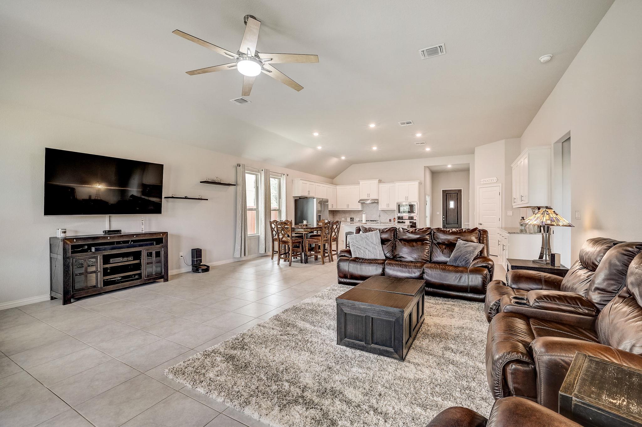 175 Bonham CV