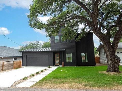 18205 Fair LN Jonestown TX 78645