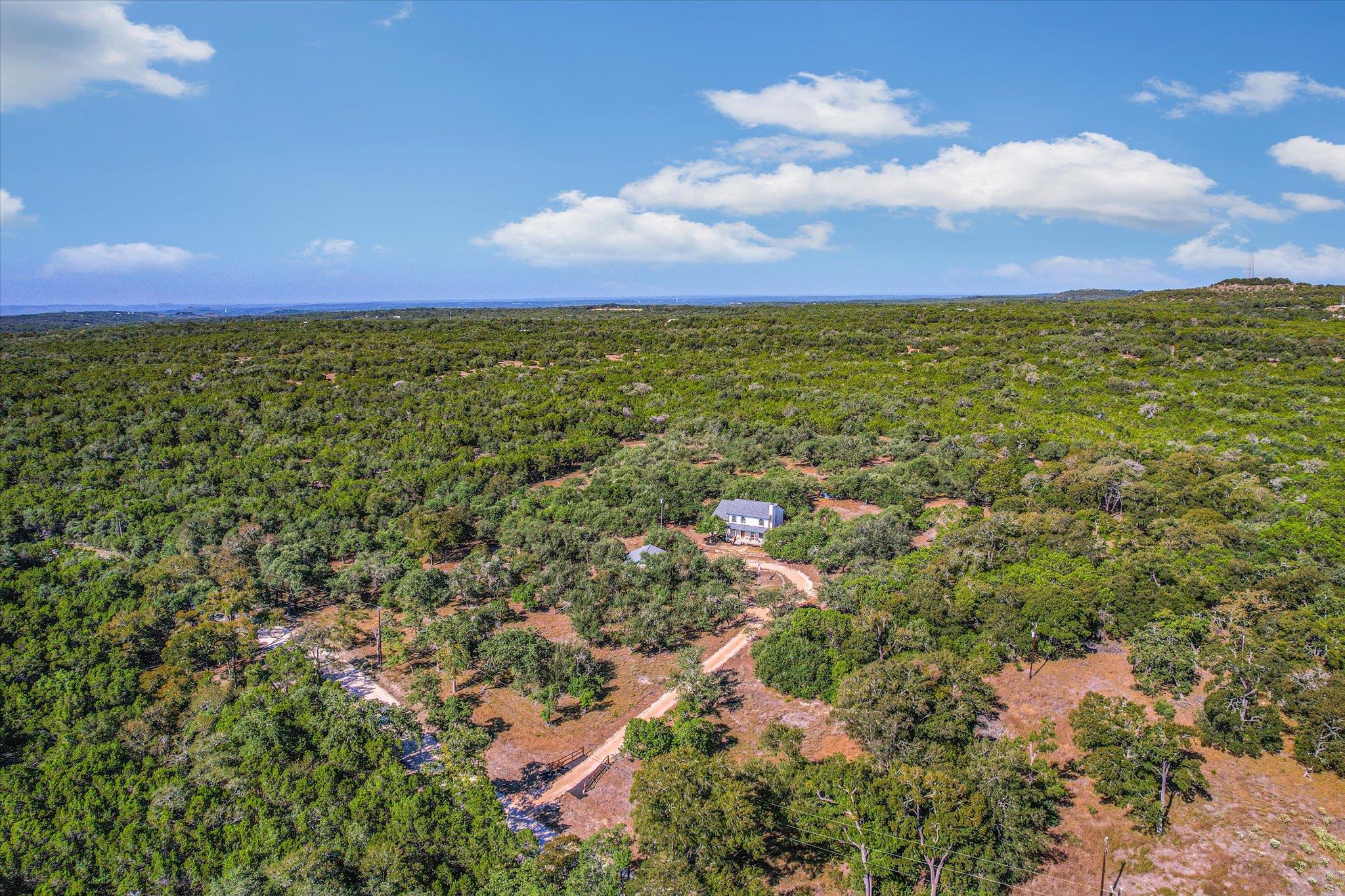 401 N RAINBOW RANCH RD