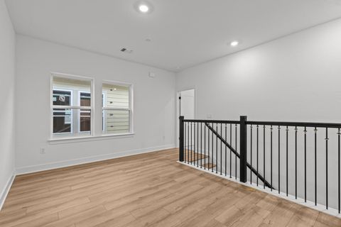 Tiny photo for 1021 Lucinda Williams DR, Austin, TX 78744 (MLS # 8100417)