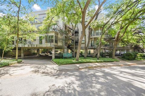 3115 Tom Green ST 404 Austin TX 78705