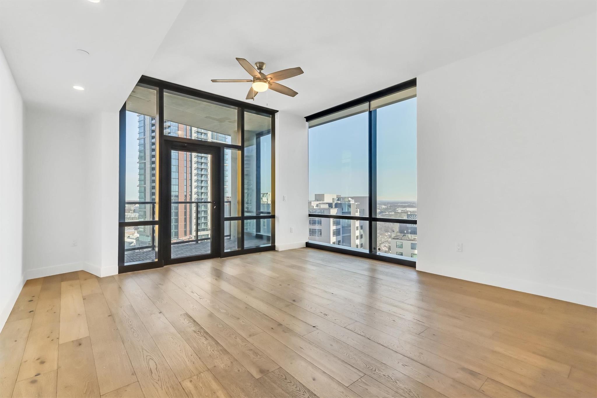 70 Rainey ST 1607