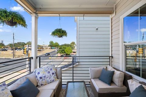 Tiny photo for 2703 Halcyon DR #8, Austin, TX 78702 (MLS # 6810031)