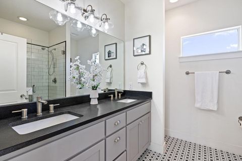 Tiny photo for 2703 Halcyon DR #8, Austin, TX 78702 (MLS # 6810031)