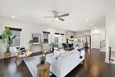 Tiny photo for 2703 Halcyon DR #8, Austin, TX 78702 (MLS # 6810031)