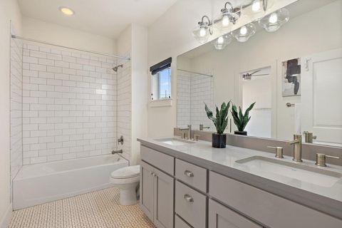 Tiny photo for 2703 Halcyon DR #8, Austin, TX 78702 (MLS # 6810031)