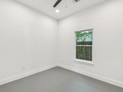 Tiny photo for 1702 Miriam Ave, Austin, TX 78702 (MLS # 5948156)