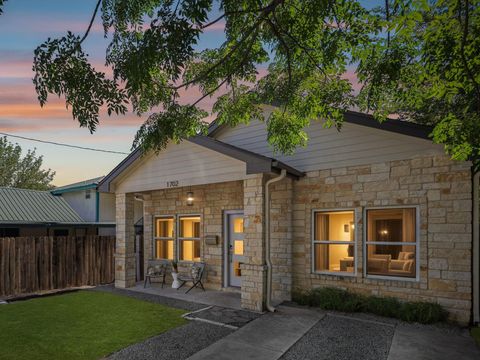 1702 Miriam Ave Austin TX 78702