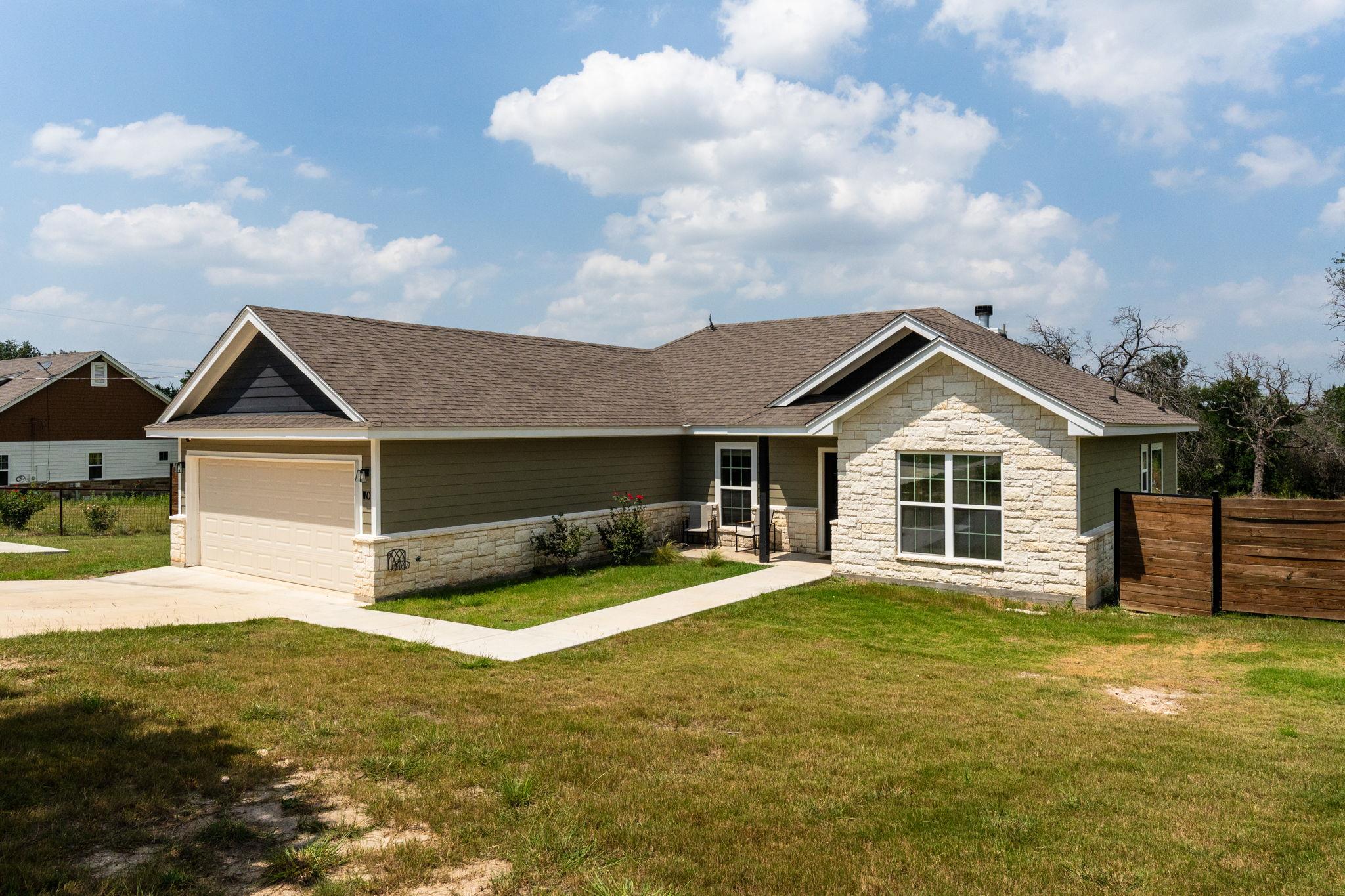 1110 County Road 1045