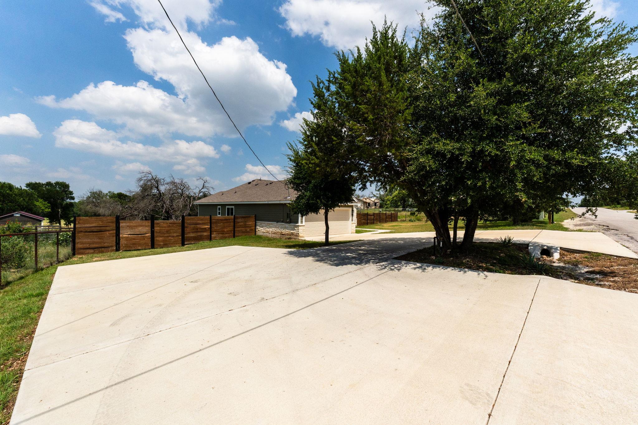 1110 County Road 1045