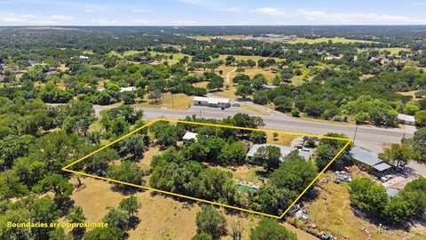 Photo of 1909 and 1907 S Highway 183 / S Key Avenue, Lampasas, TX 76550 (MLS # 1503590)