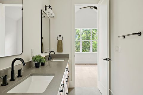 Tiny photo for 1406 Cometa ST #2, Austin, TX 78721 (MLS # 4072580)