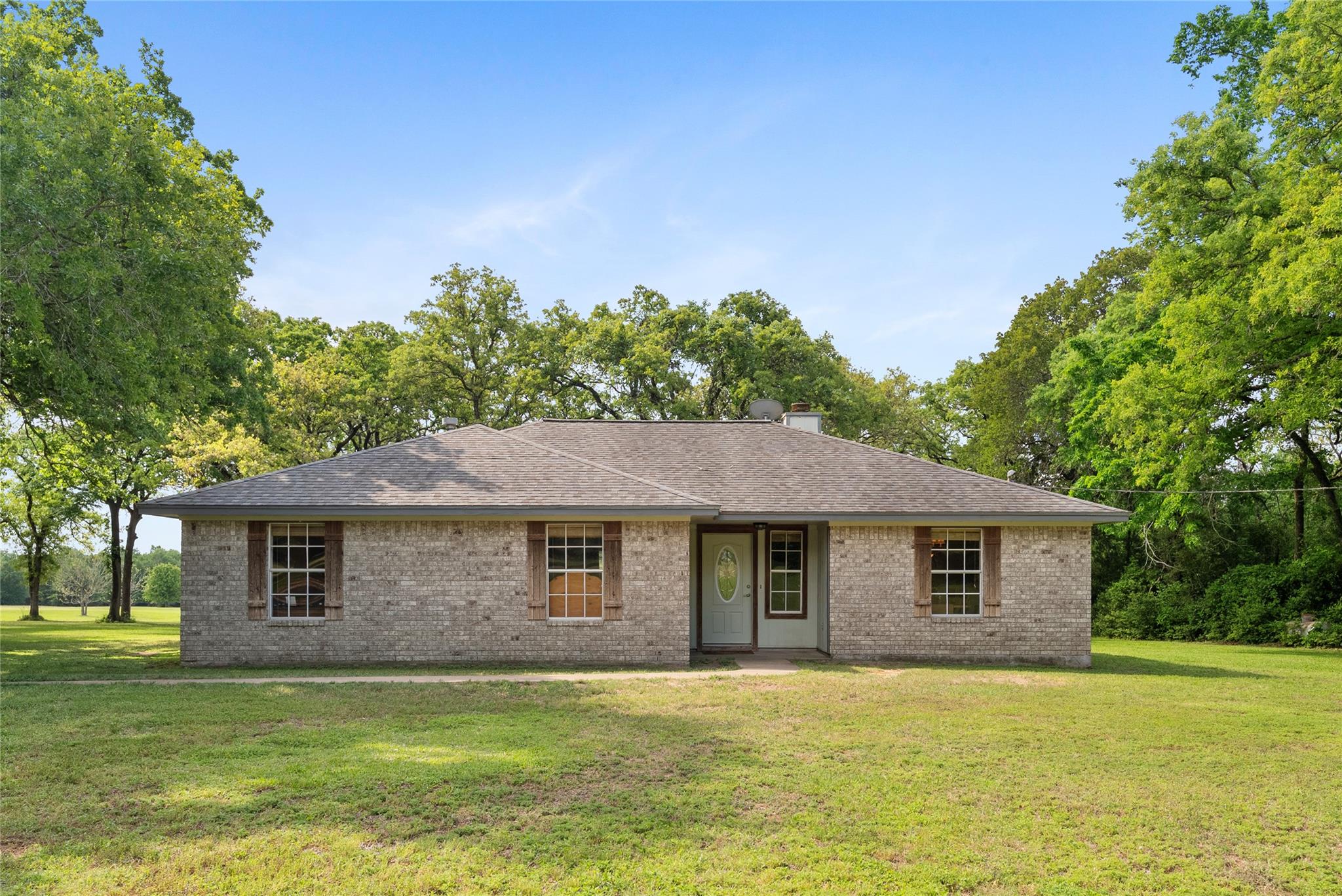 Listing image 5