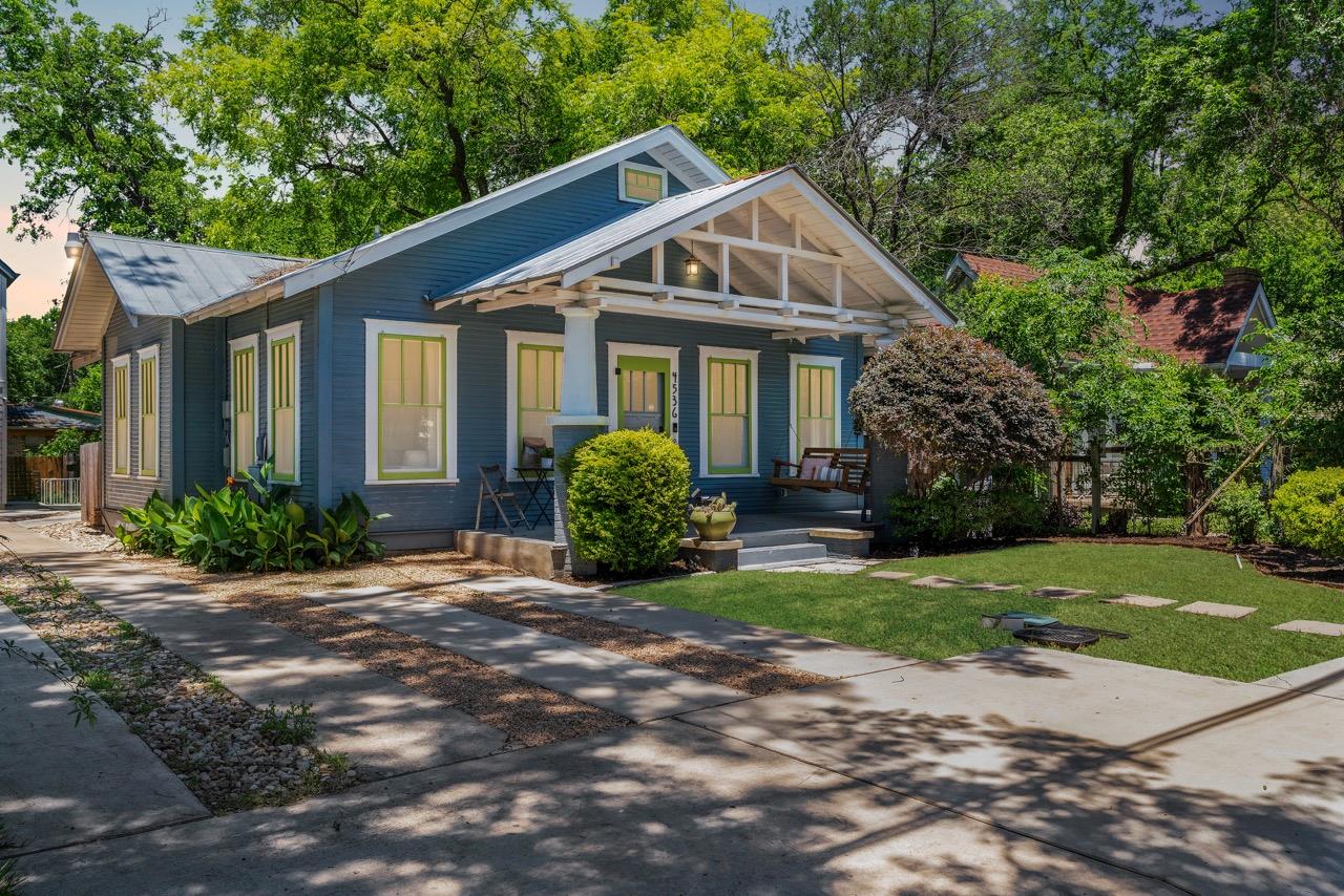 4536 Duval ST 2