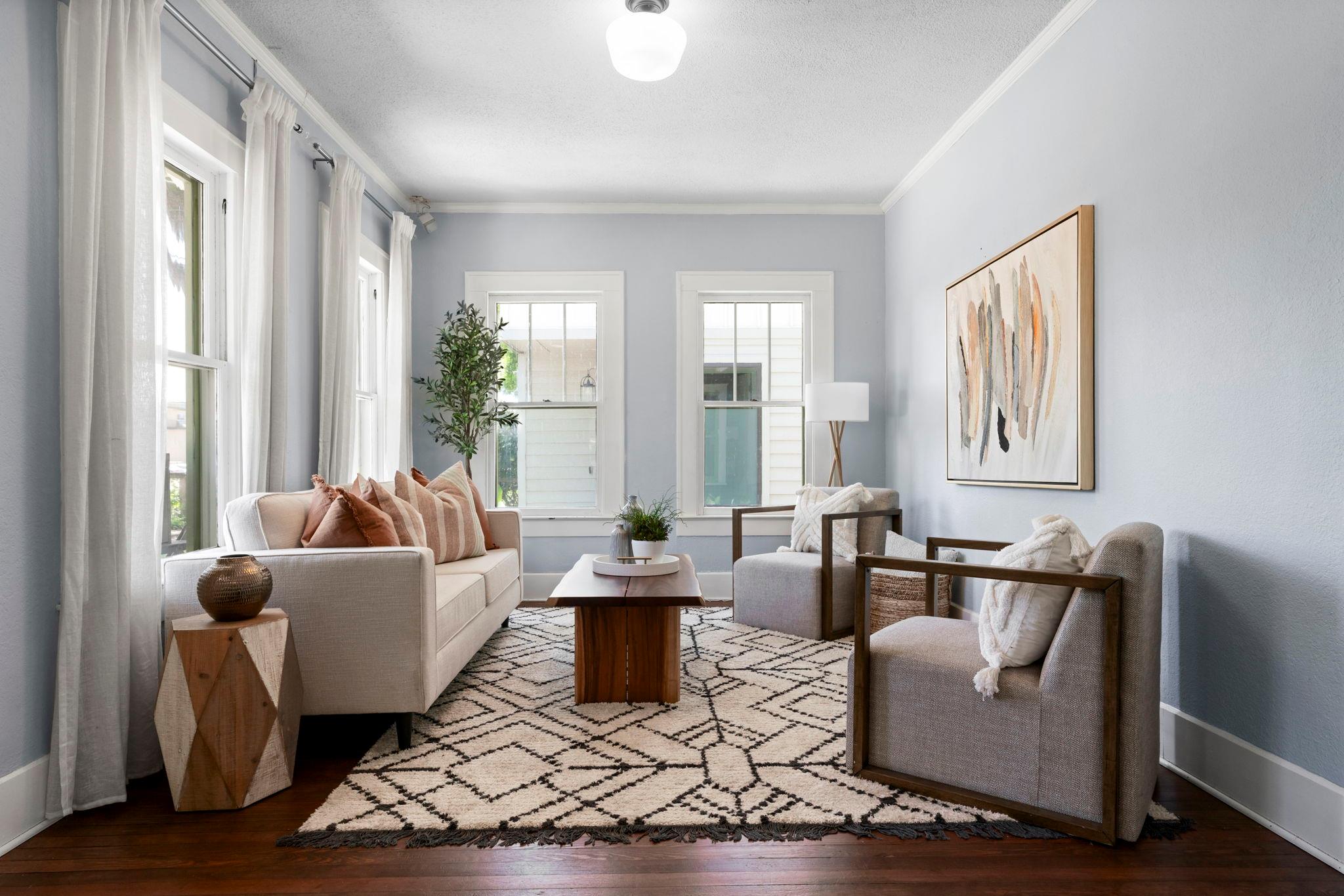4536 Duval ST 2