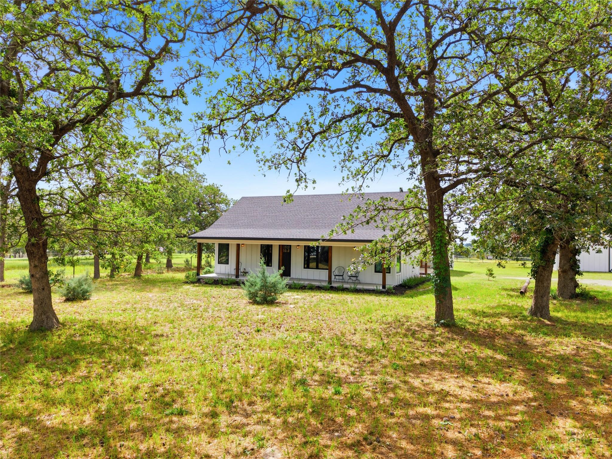 107 Longhorn DR