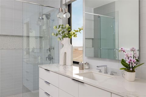 Tiny photo for 6607 W COURTYARD DR, Austin, TX 78730 (MLS # 3895940)