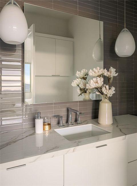 Tiny photo for 6607 W COURTYARD DR, Austin, TX 78730 (MLS # 3895940)