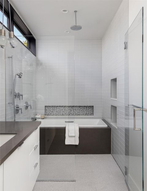 Tiny photo for 6607 W COURTYARD DR, Austin, TX 78730 (MLS # 3895940)