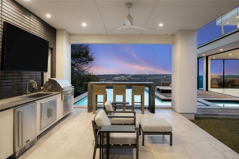 Tiny photo for 6607 W COURTYARD DR, Austin, TX 78730 (MLS # 3895940)