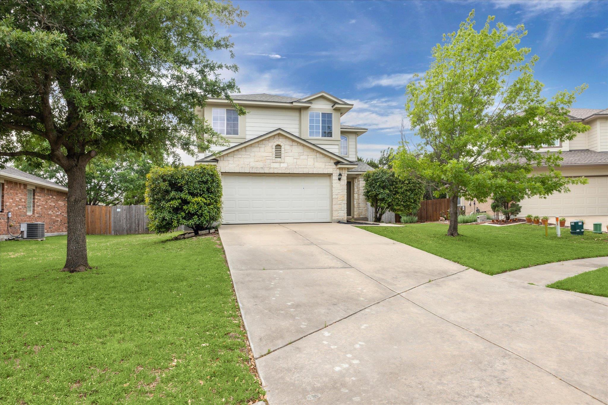 4108 Whitecrest CV