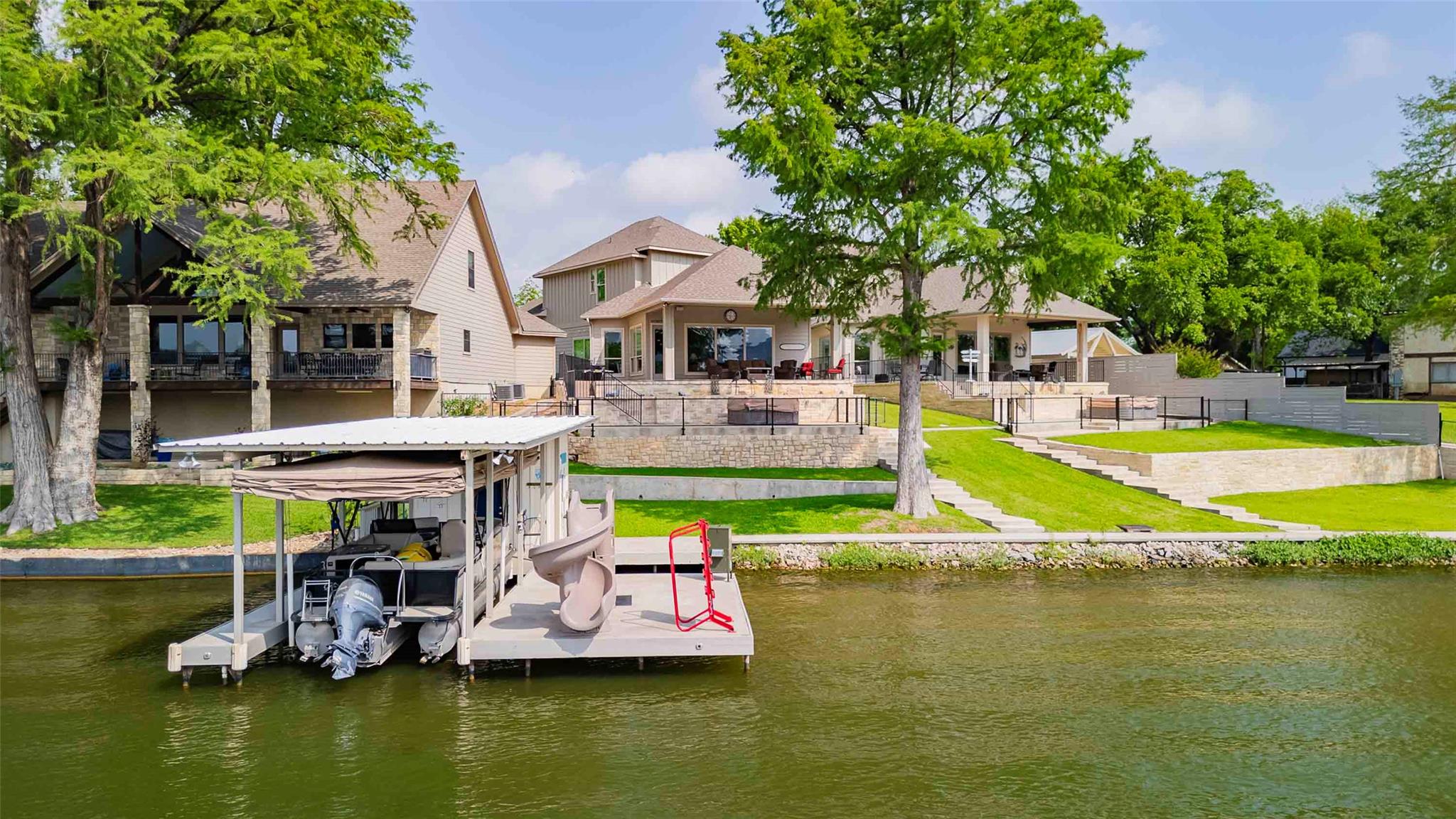 2228 Williams Lakeshore DR