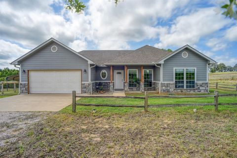 Photo of 959 Highway 21 Highway E, Bastrop, TX 78602 (MLS # 2581215)