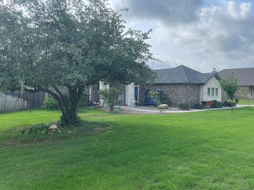 1066 Vista DR