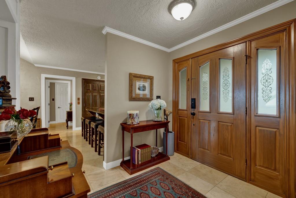 605 High Oaks RD