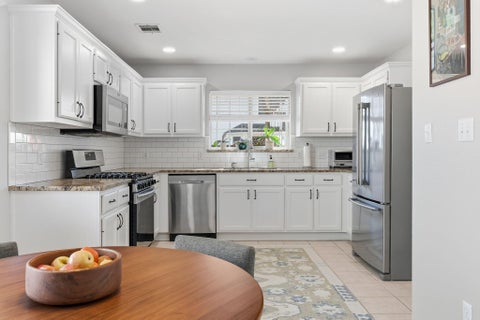Photo of 2306 Clover Ridge DR, Cedar Park, TX 78613 (MLS # 4097220)