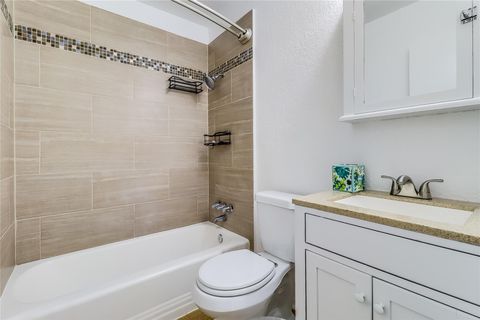 Tiny photo for 2401 Manor RD #210, Austin, TX 78722 (MLS # 2770417)