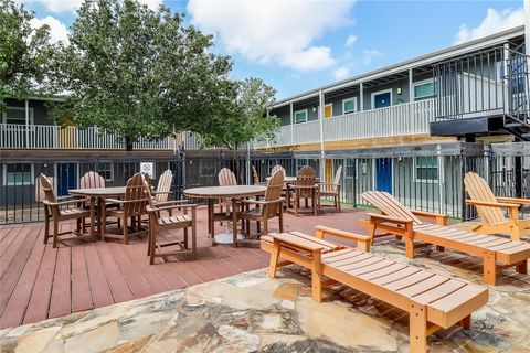 Tiny photo for 2401 Manor RD #210, Austin, TX 78722 (MLS # 2770417)