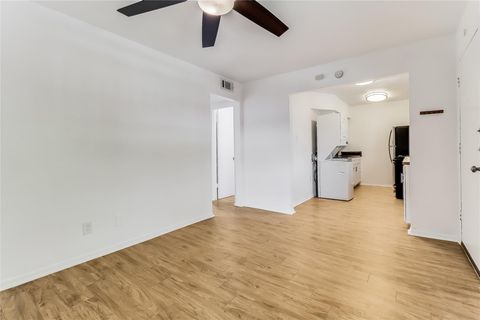 Tiny photo for 2401 Manor RD #210, Austin, TX 78722 (MLS # 2770417)