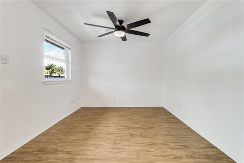 Tiny photo for 2401 Manor RD #210, Austin, TX 78722 (MLS # 2770417)