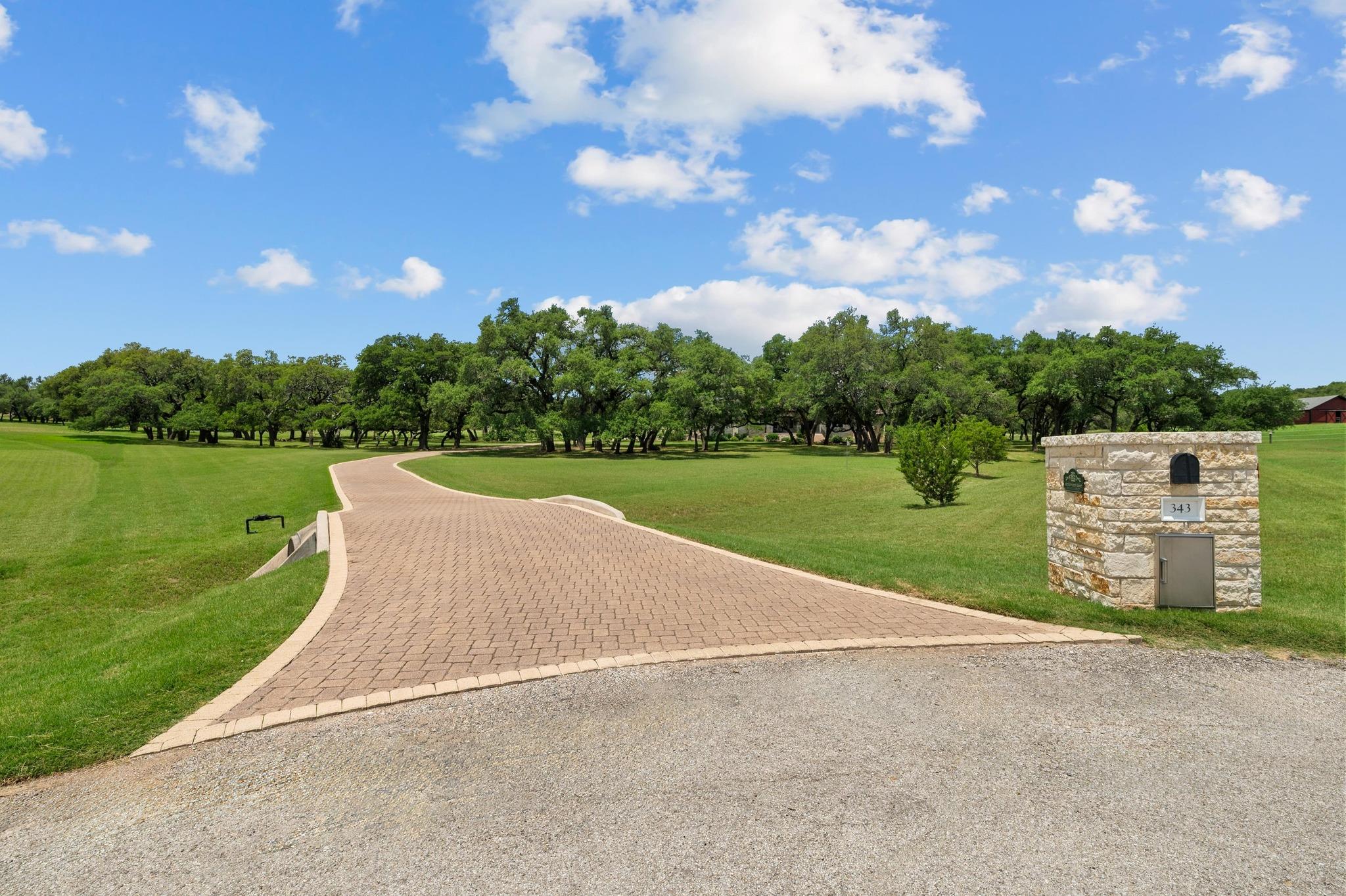 343 Covered Wagon WAY