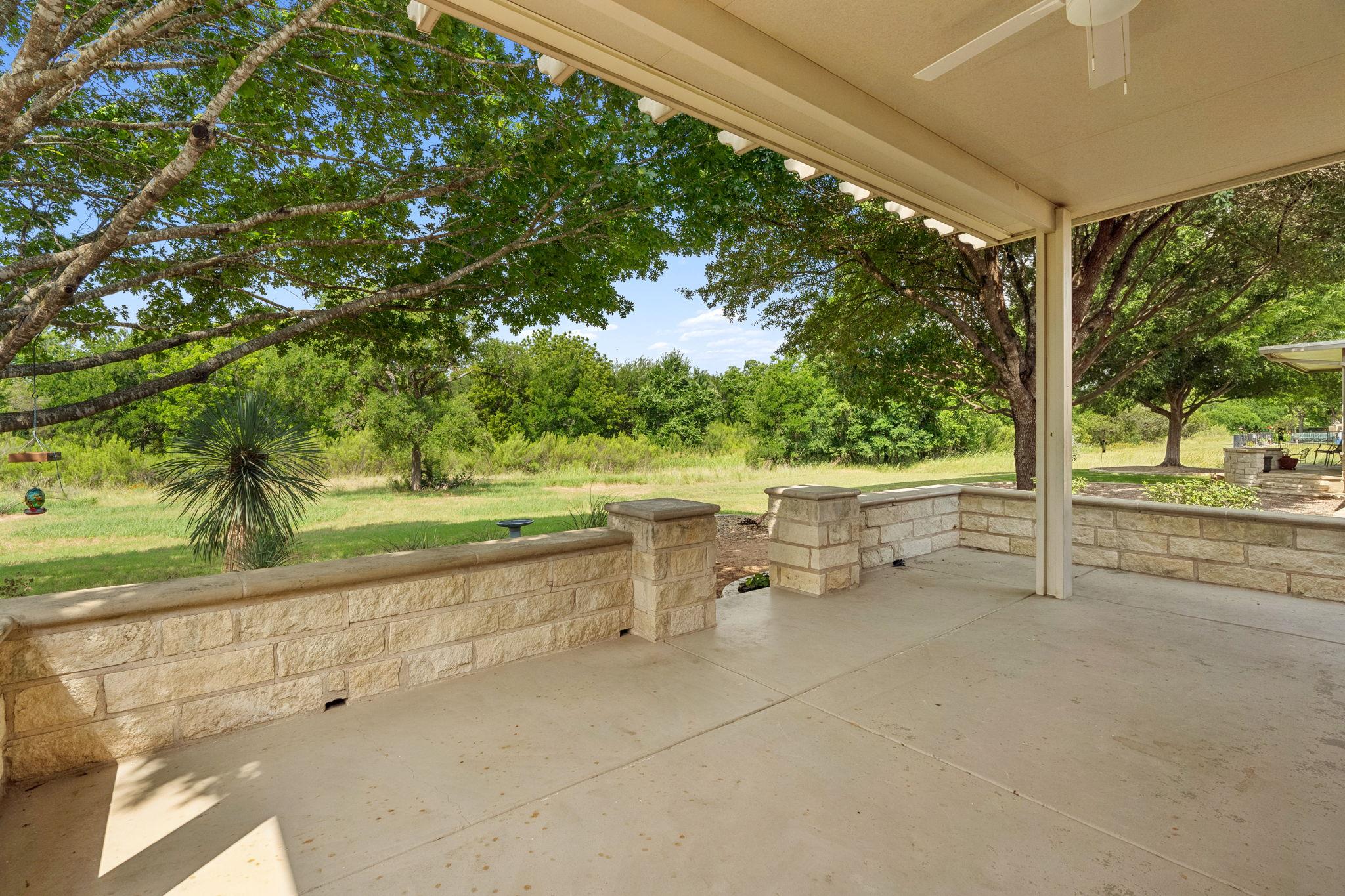 707 Armstrong DR