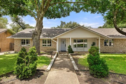 8712 Mountain Ridge DR Austin TX 78759
