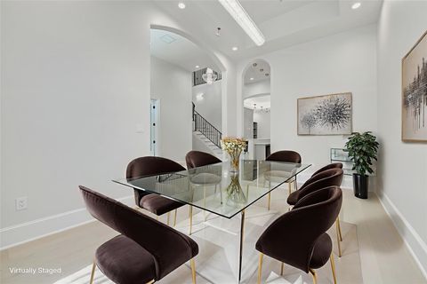 Photo of 2822 Westgrove LN, Houston, TX 77027 (MLS # 4210743)