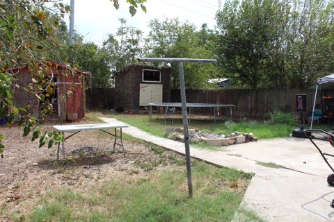 Tiny photo for 1113 Ebert Ave, Austin, TX 78721 (MLS # 4564741)