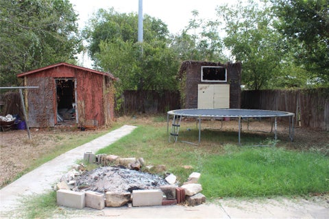 Tiny photo for 1113 Ebert Ave, Austin, TX 78721 (MLS # 4564741)