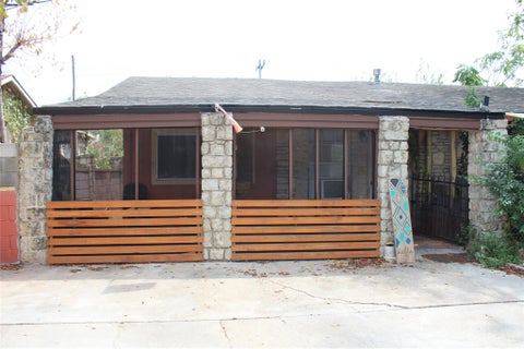 Tiny photo for 1113 Ebert Ave, Austin, TX 78721 (MLS # 4564741)