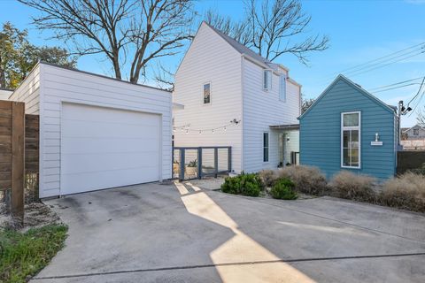 3604 Marcae CT 2 Austin TX 78704