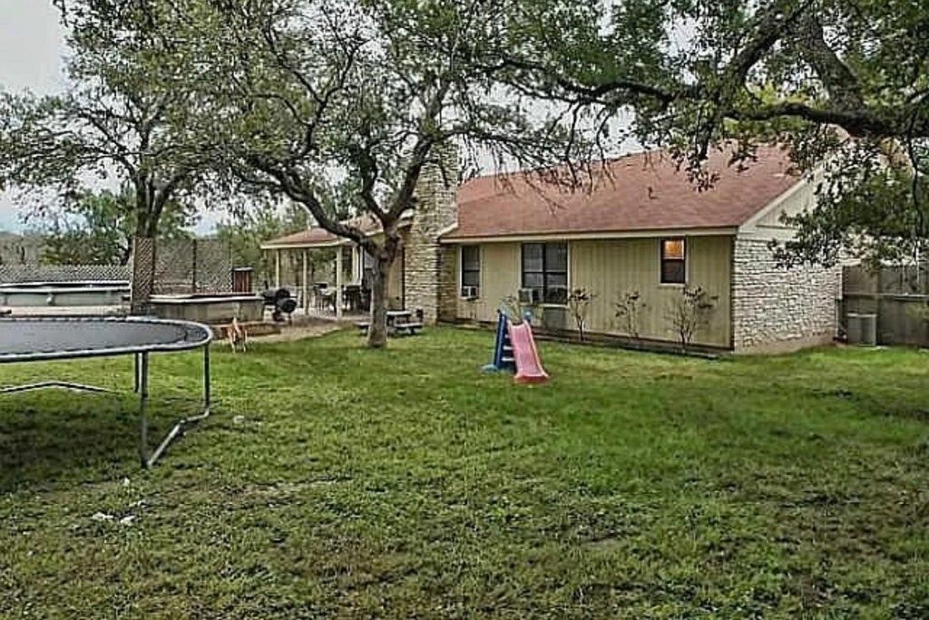 Photo of 101 Horseshoe TRL, Georgetown, TX 78628 (MLS # 1571867)