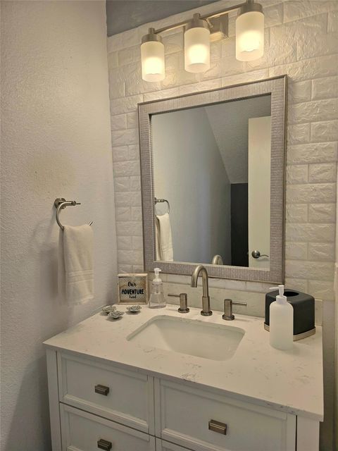 Tiny photo for 2109 Waterway BND, Austin, TX 78728 (MLS # 1605307)