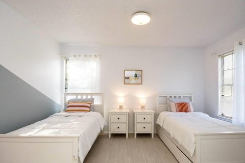 Tiny photo for 2109 Waterway BND, Austin, TX 78728 (MLS # 1605307)