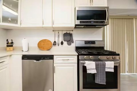 Tiny photo for 2109 Waterway BND, Austin, TX 78728 (MLS # 1605307)