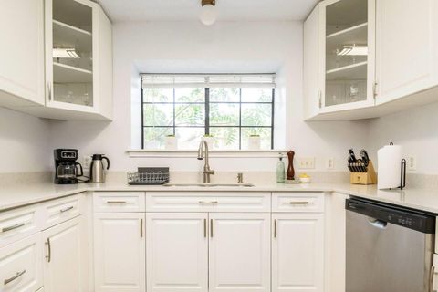 Tiny photo for 2109 Waterway BND, Austin, TX 78728 (MLS # 1605307)